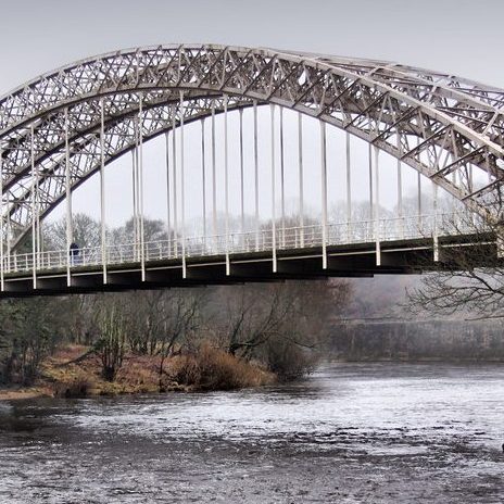 Scenic riverside walk at Newburn and Wylam along the River Tyne near Ryton, a family-friendly hiking route close to The Runhead pub